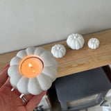 white pumpkin decor 