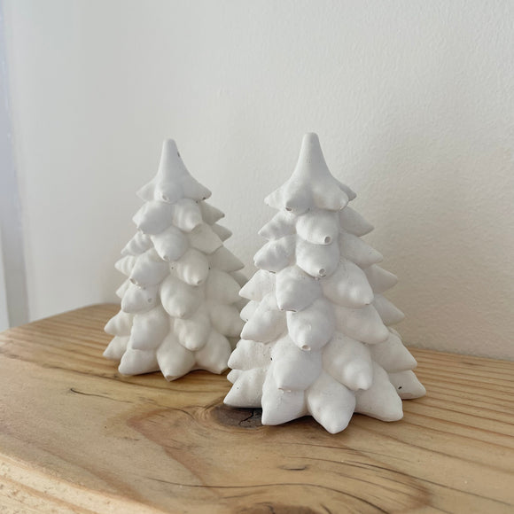 White christmas tree ornaments